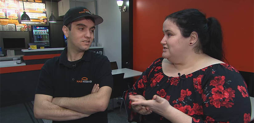 Nabil Haddou (à gauche) et Josianne Boudreault (à droite). Photo : Radio-Canada/Jean-Luc Blanchet